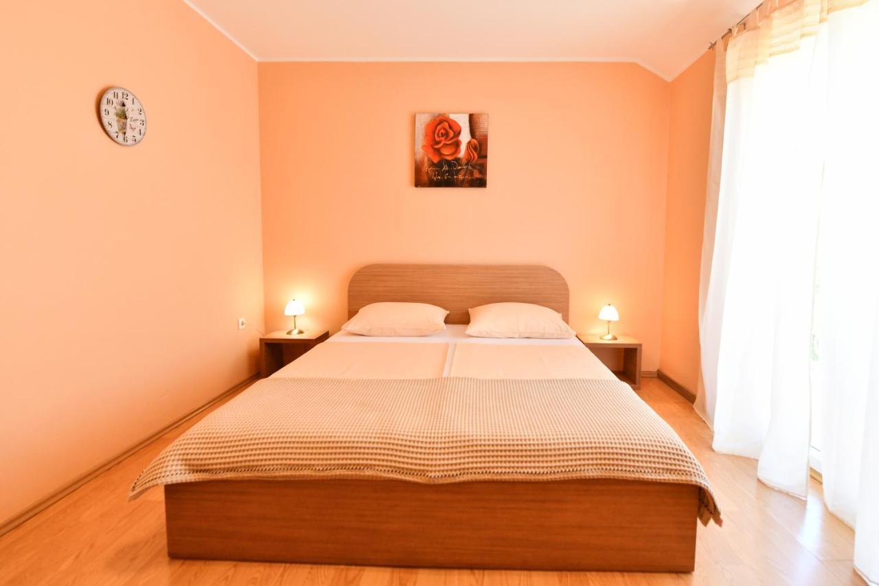 Apartments Villa Miranda โวดีเซ ภายนอก รูปภาพ