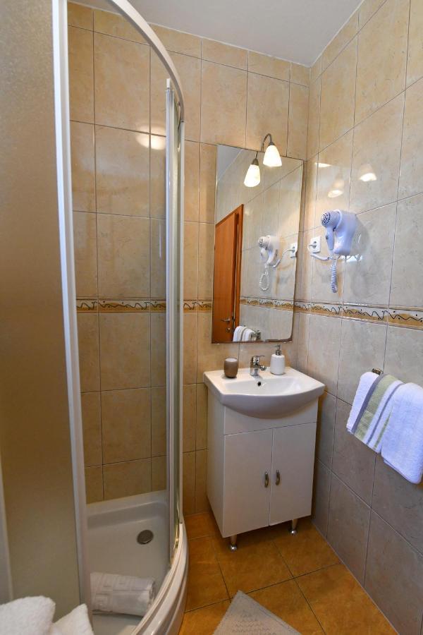 Apartments Villa Miranda โวดีเซ ภายนอก รูปภาพ