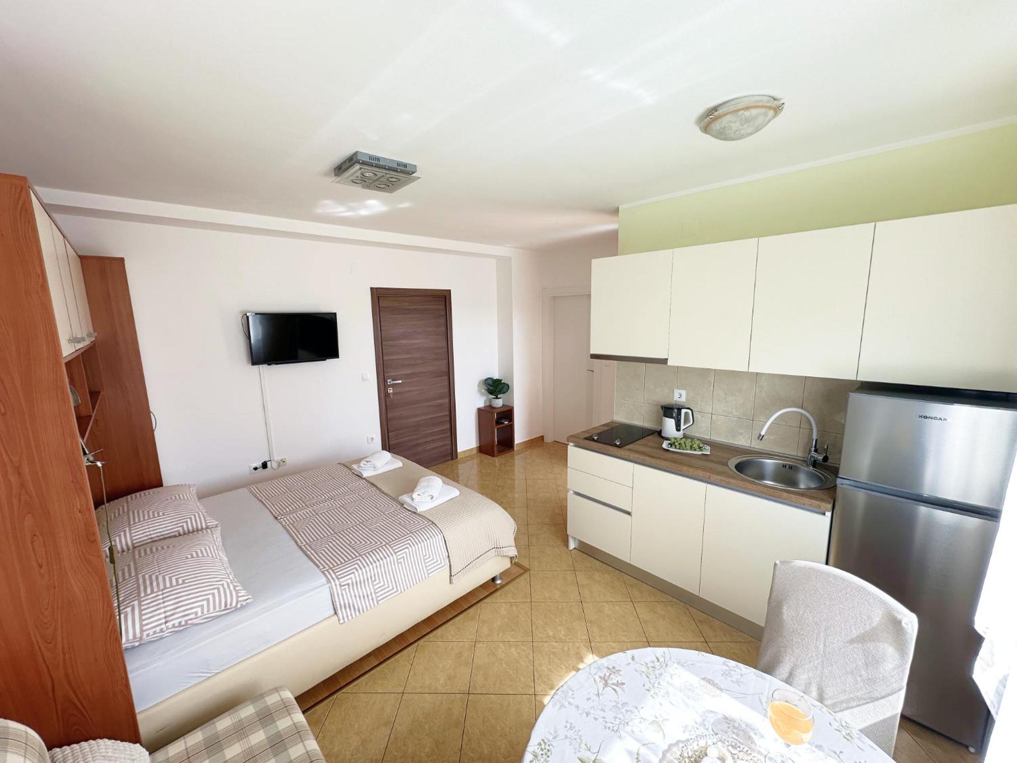 Apartments Villa Miranda โวดีเซ ภายนอก รูปภาพ